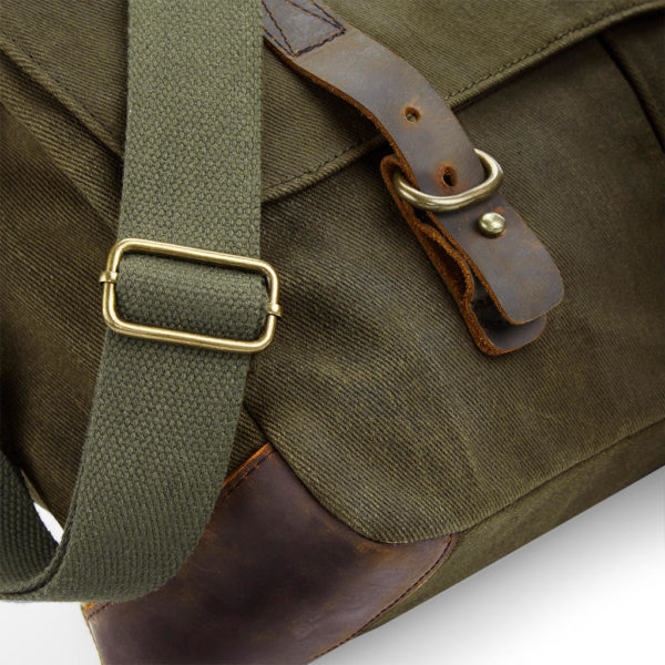 Geanta din bumbac Heritage Waxed Canvas Messenger 08030 6 Geanta din bumbac Heritage Waxed Canvas Messenger 08030 6